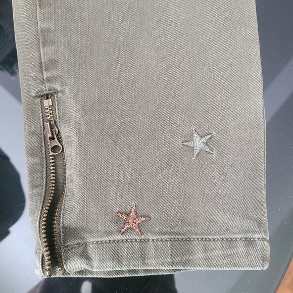 Soft Surroundings Olive Green Women's Capris, Size 4, Excellent Condition - Picture 6 of 6